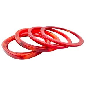 Vintage Bakelite Bracelets, Set of 4 Bangles in Marbled Red